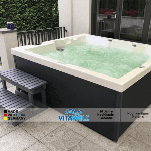 Außenwhirlpool München auf Terrasse Kundenbild