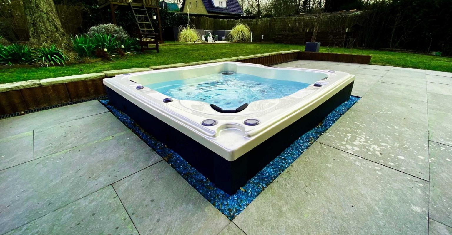 Whirlpool Garten Vitawell Whirlpool Manufaktur